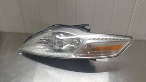 Ford Mondeo MK IV Phare frontale 7S7113K060B