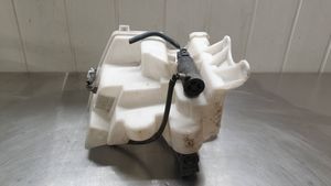 Toyota Auris E180 Réservoir de liquide lave-glace 8535002200