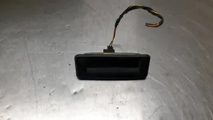 Audi A1 Tailgate opening switch 5J0827229