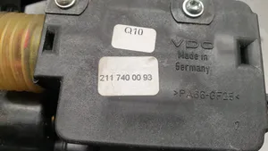 Mercedes-Benz E W211 Maniglia esterna del portellone posteriore/bagagliaio 2117400093