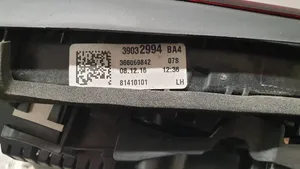 Opel Astra K Luci posteriori del portellone del bagagliaio 39032994