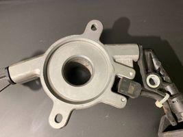 Mercedes-Benz Sprinter W901 W902 W903 W904 Pomocniczy cylinder łożyska wciskowego sprzęgła A0002541708