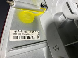 Mercedes-Benz C W202 Luci posteriori 2028201064