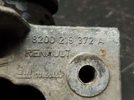Renault Trafic II (X83) Łapa / Mocowanie skrzyni biegów 8200219372