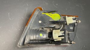 Saab 900 Indicatore di direzione anteriore 4014965