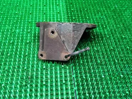 Peugeot J5 Engine mounting bracket 180774