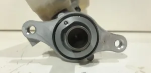 Nissan Terrano Główny cylinder hamulca 32067093L