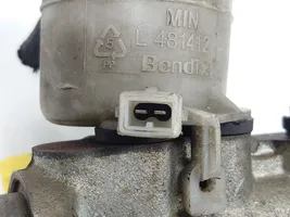 Renault Espace III Maître-cylindre de frein L481412