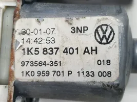 Volkswagen Jetta III Alzacristalli della portiera anteriore con motorino 1K5837401AH