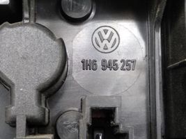 Volkswagen Golf III Galinis žibintas kėbule 1H6945111E