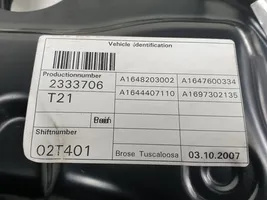 Mercedes-Benz ML W164 Elektryczny podnośnik szyby drzwi tylnych A2518200106