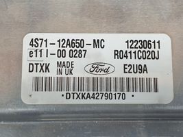 Ford Mondeo Mk III Calculateur moteur ECU R0411C020J