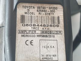 Toyota Verso Chiave/comando di accensione (usato) 897830F030