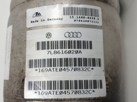 Audi Q7 4M Takaiskunvaimennin kierrejousella 7L8616020A
