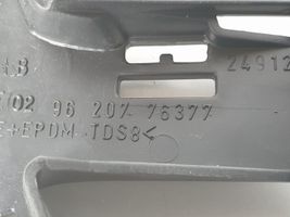 Citroen Saxo Kratka dolna zderzaka przedniego 9620776377