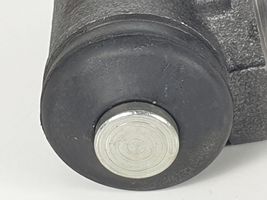 Nissan Micra Tylny cylinder hamulcowy LW60011