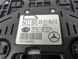 Mercedes-Benz CLS C218 AMG Garniture de console d'éclairage de ciel de toit A2118202001