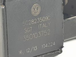Volkswagen Beetle A5 Zaczep bagażnika 5C2823509C