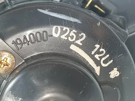Toyota Avensis T220 Commande de chauffage et clim 1940000252