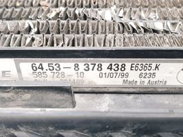 BMW 5 E39 Радиатор охлаждения кондиционера воздуха 8378438