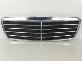 Mercedes-Benz CLK A208 C208 Grille de calandre avant 2088800085