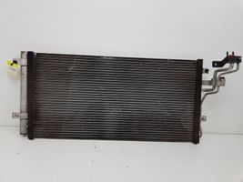 KIA Magentis Radiateur condenseur de climatisation 976062G650