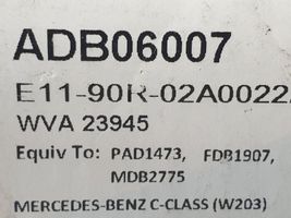 Mercedes-Benz C W203 Plaquettes de frein arrière ADB06007