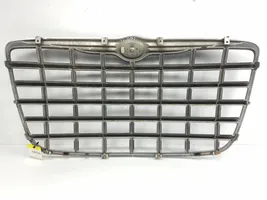 Chrysler 300 - 300C Grotelės priekinės 04806366AA