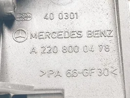 Mercedes-Benz S W220 Takaluukun lukon salvan moottori A2208000478