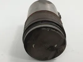 Mercedes-Benz CLK A208 C208 Piston avec bielle 