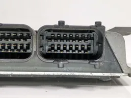 Ford Mondeo MK I Dzinēja vadības bloks NNN100783