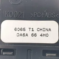 Mazda CX-3 Inne przełączniki i przyciski DA6A664H0