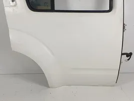 Nissan Pathfinder R51 Aizmugurējās durvis 