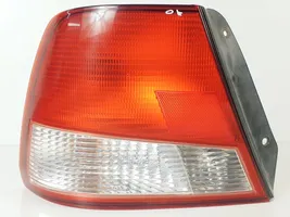 Hyundai Accent Galinis žibintas kėbule 92401252