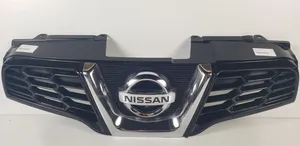 Nissan Qashqai Передняя решётка 62310BR10A