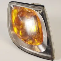 Hyundai Trajet Lampa przednia 923023A0