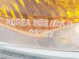Hyundai Trajet Priekinis žibintas 923023A0