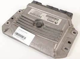 Renault Clio III Calculateur moteur ECU 215854126B