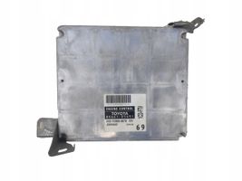 Toyota Avensis T220 Centralina/modulo motore ECU 8966105691