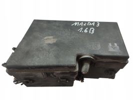 Mazda 3 I Skrzynka bezpieczników / Komplet 3M5T-14A142-AB