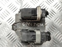 Opel Tigra B Komputer / Sterownik ECU silnika 55355042