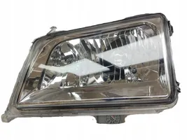 Mercedes-Benz E W124 Lampa przednia BZ066B0012E