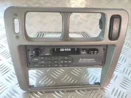 Mitsubishi Pajero Pinin Radio/CD/DVD/GPS head unit 