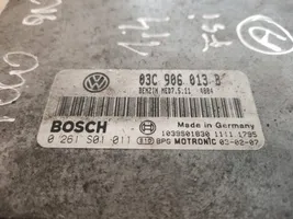 Volkswagen Polo IV 9N3 Unité de commande, module ECU de moteur 0261S01011