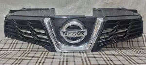 Nissan Qashqai Grille calandre supérieure de pare-chocs avant 