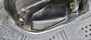 Volvo V60 Absorber zderzaka przedniego 
