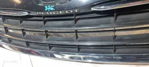 Peugeot Expert Maskownica / Grill / Atrapa górna chłodnicy 