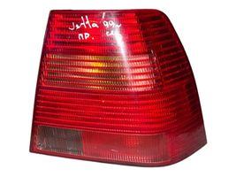 Volkswagen Jetta IV Lampa tylna 1J5945096S