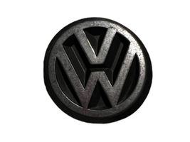Volkswagen Golf II Mostrina con logo/emblema della casa automobilistica 191853601B