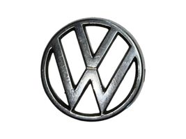 Volkswagen PASSAT B2 Emblemat / Znaczek 325853601